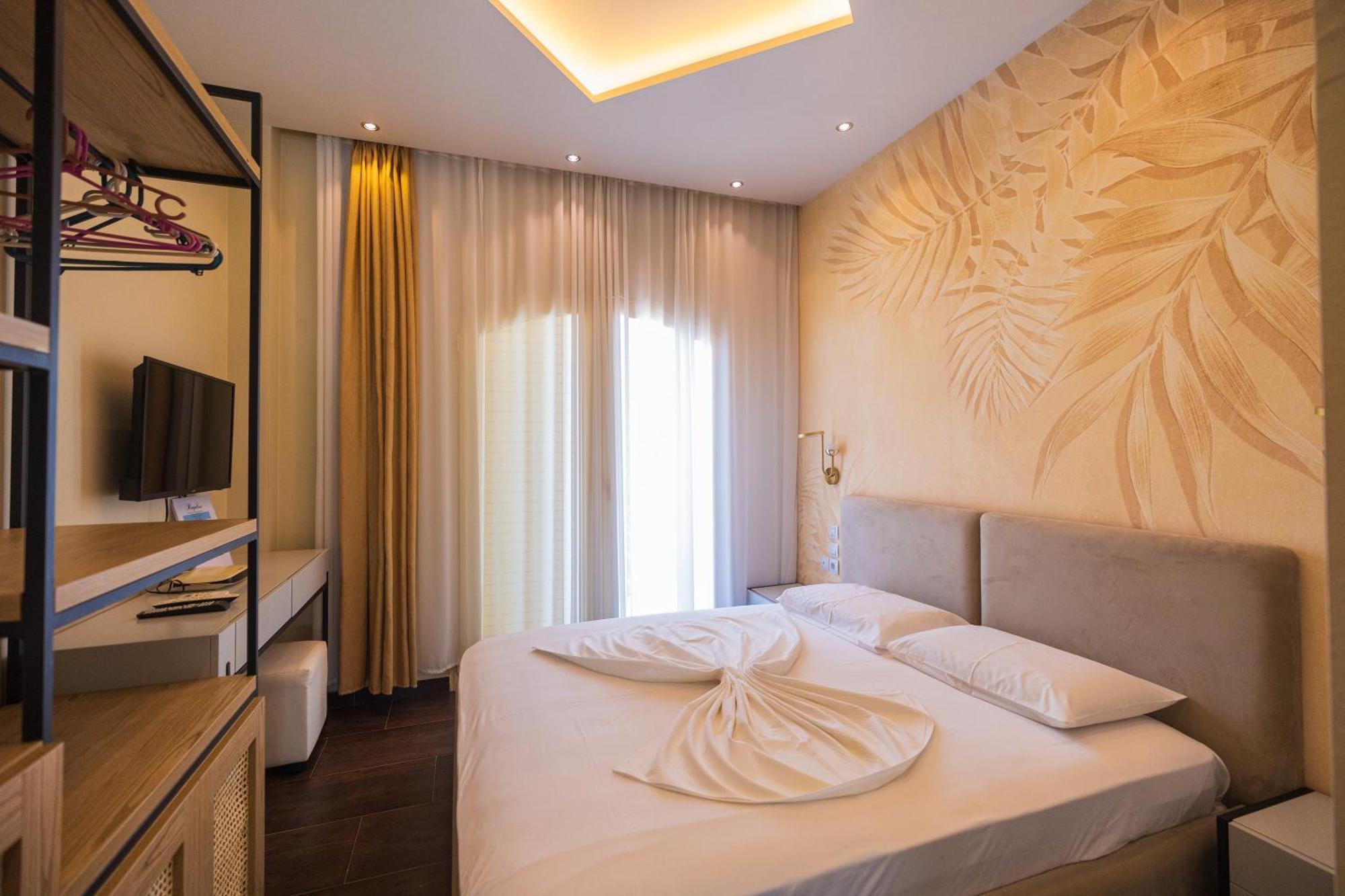 Royal Blue 4* Dhërmi