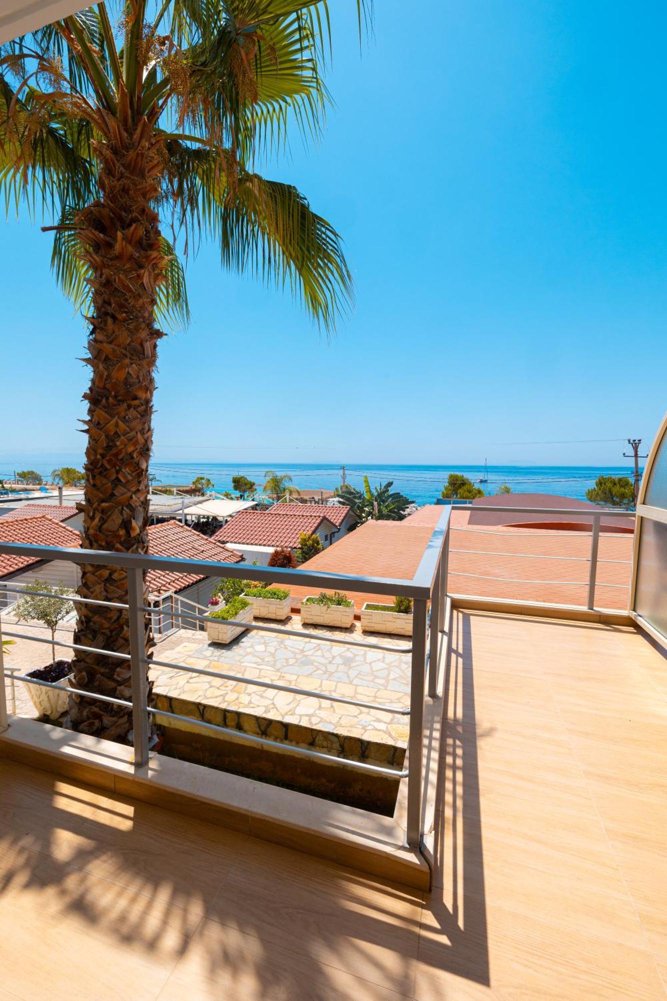 Royal Blue 4* Dhërmi